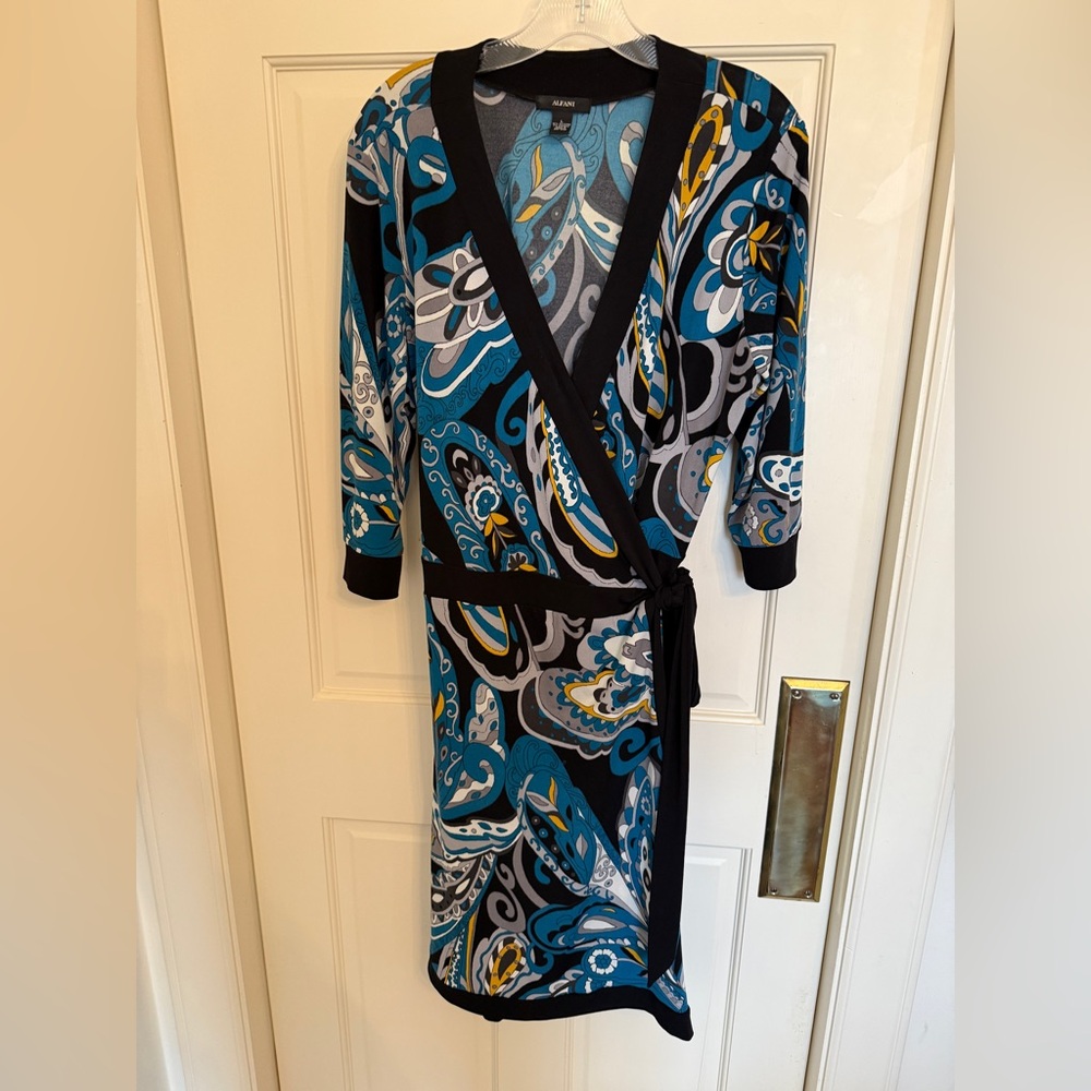 Alfani Blue and Black Floral Long Sleeve Dress